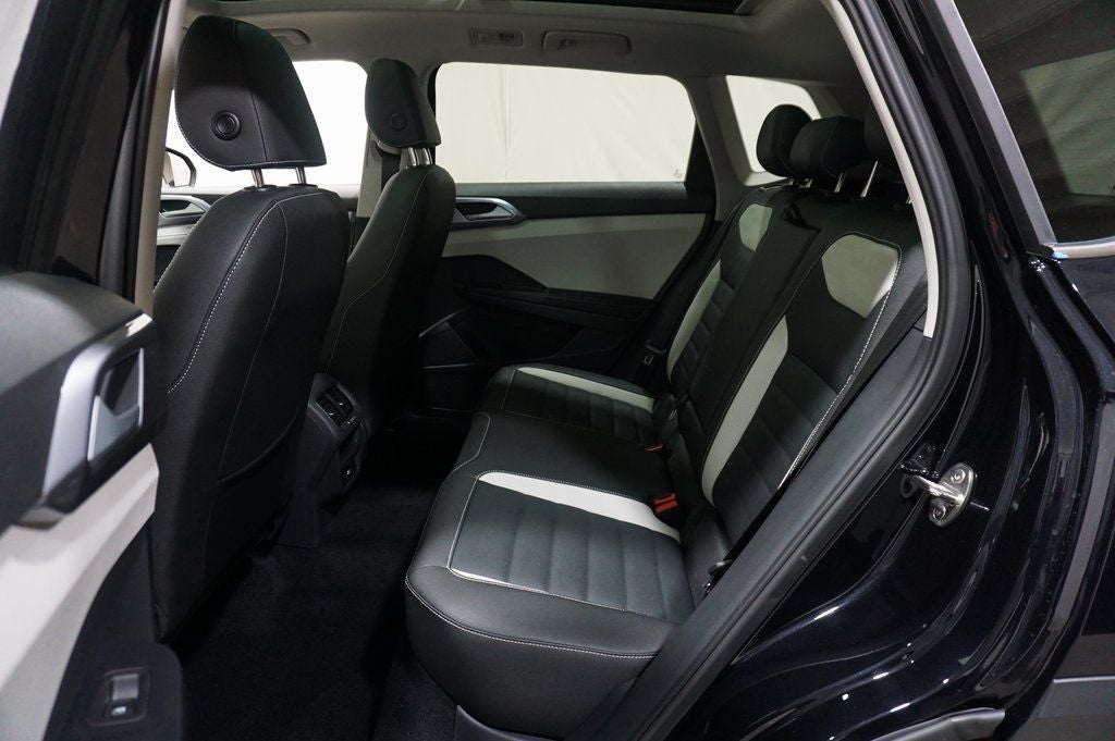 2025 Volkswagen Taos 1.5T SEL