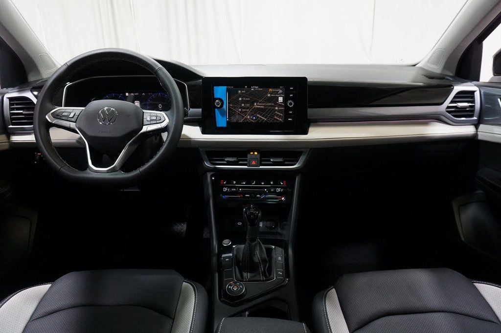 2025 Volkswagen Taos 1.5T SEL