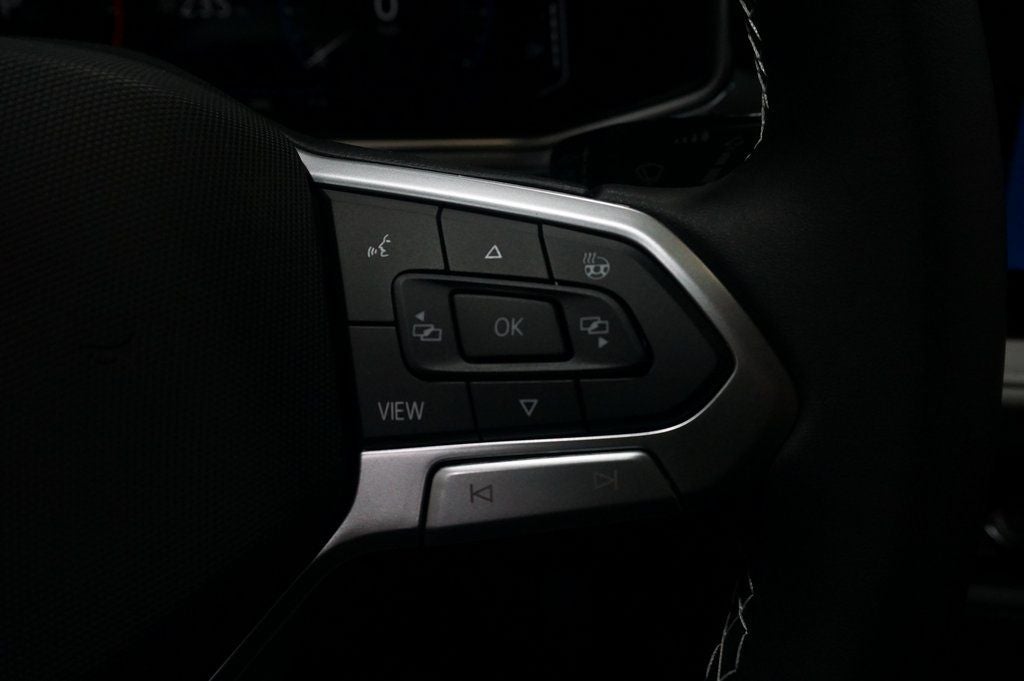 2025 Volkswagen Taos 1.5T SEL