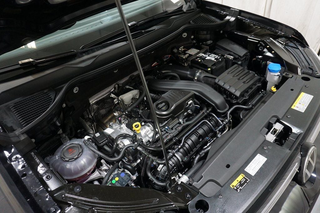 2025 Volkswagen Taos 1.5T SEL