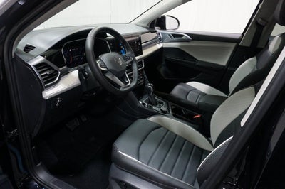 2025 Volkswagen Taos 1.5T SEL