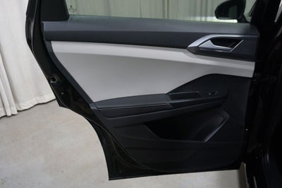 2026 Volkswagen Taos 1.5T SEL