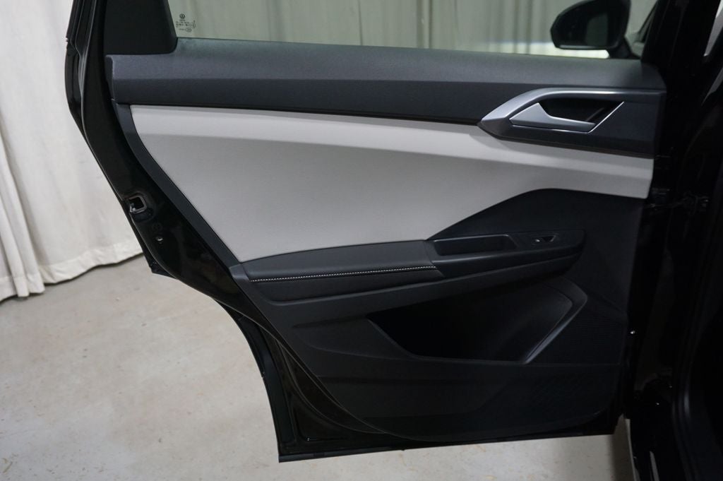 2026 Volkswagen Taos 1.5T SEL