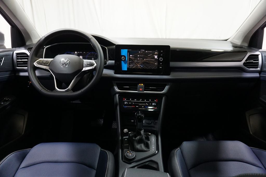 2026 Volkswagen Taos 1.5T SEL