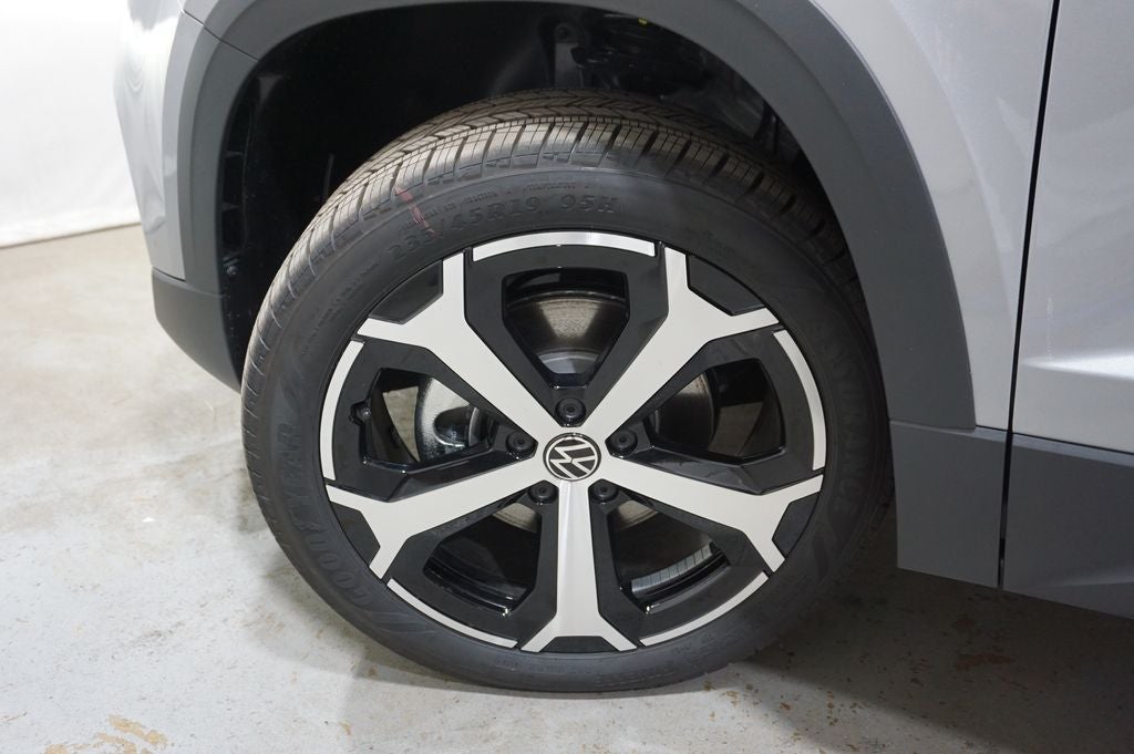 2026 Volkswagen Taos 1.5T SEL