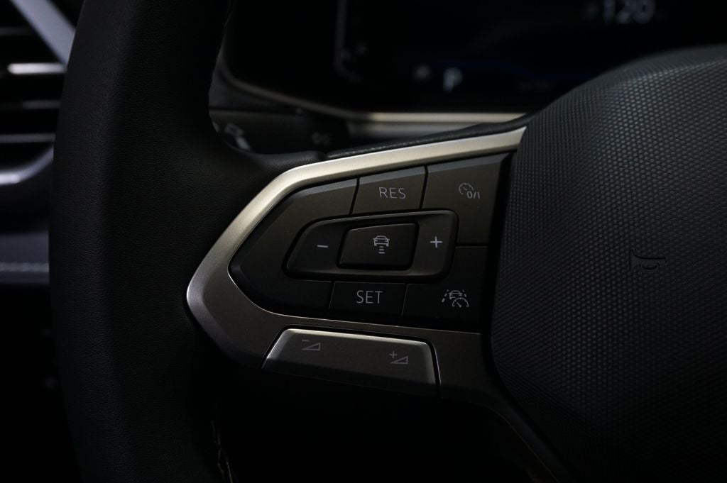 2026 Volkswagen Taos 1.5T SEL