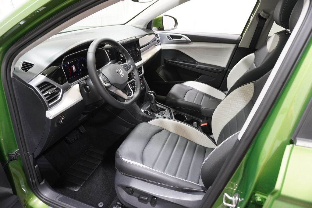 2025 Volkswagen Taos 1.5T SEL