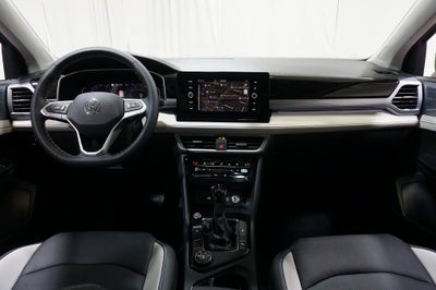 2025 Volkswagen Taos 1.5T SEL
