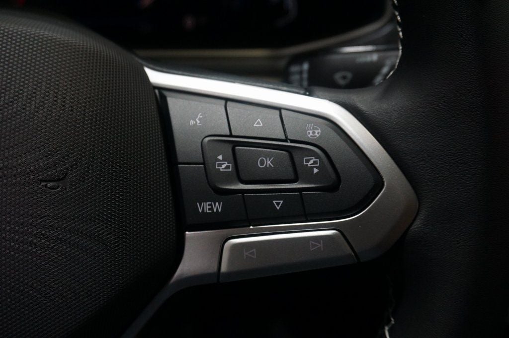 2025 Volkswagen Taos 1.5T SEL