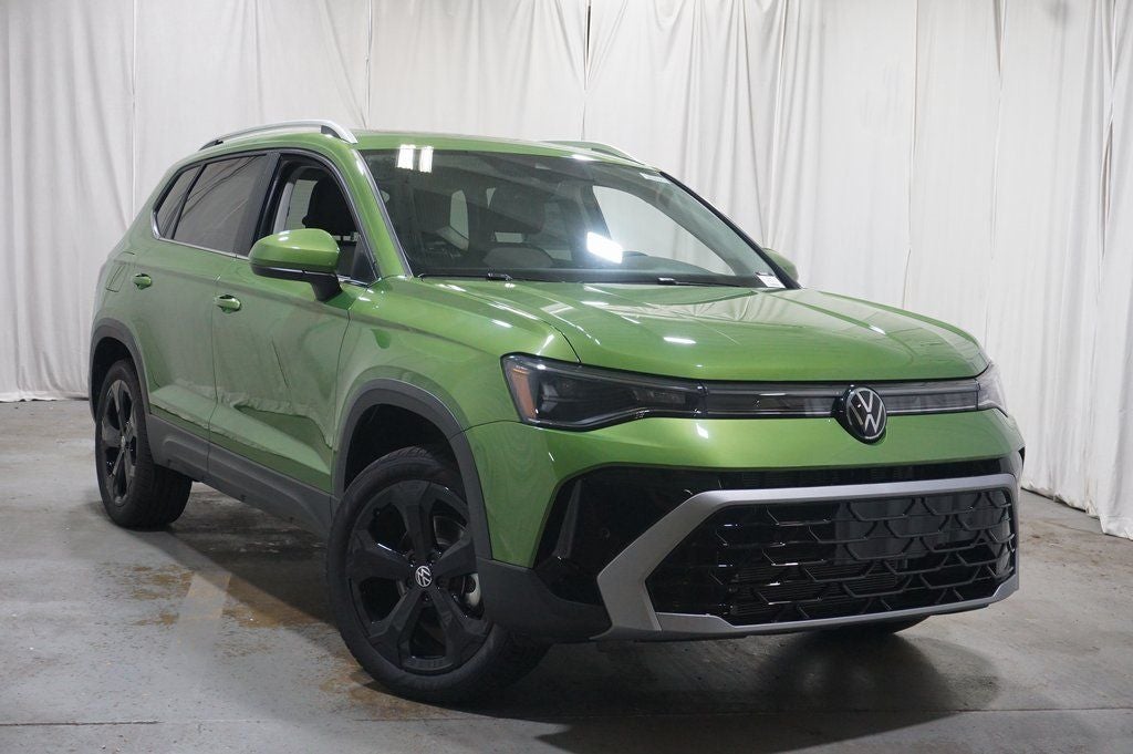 2025 Volkswagen Taos 1.5T SEL