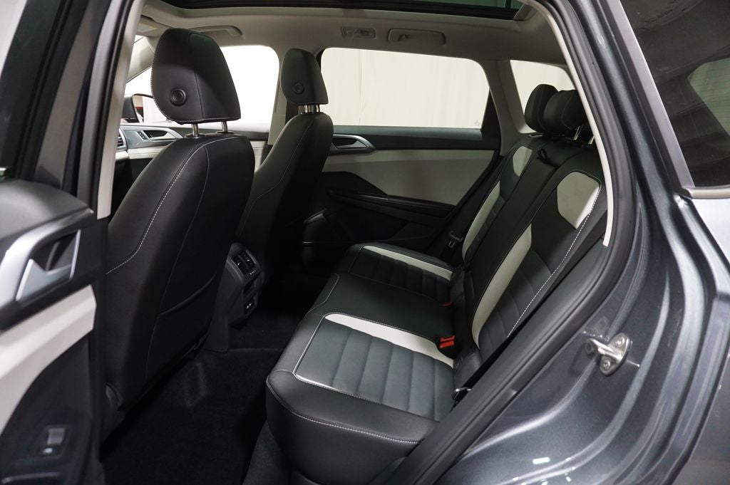 2026 Volkswagen Taos 1.5T SEL