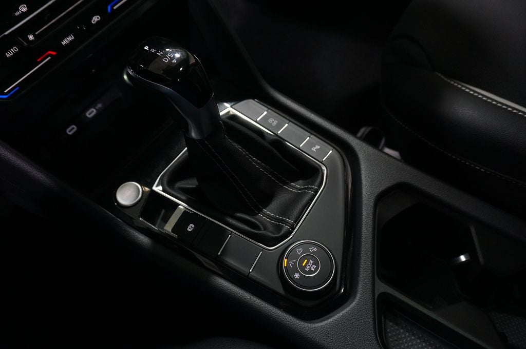 2026 Volkswagen Taos 1.5T SEL
