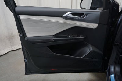 2026 Volkswagen Taos 1.5T SEL