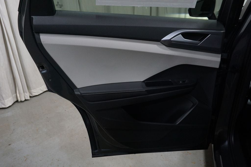 2026 Volkswagen Taos 1.5T SEL