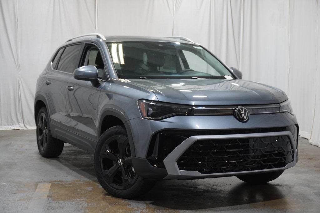 2027 Volkswagen Taos 1.5T SEL