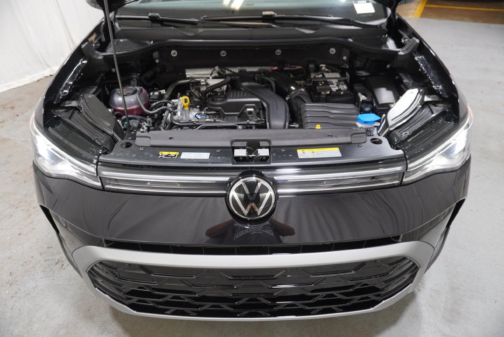 2027 Volkswagen Taos 1.5T SEL