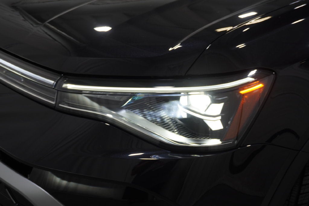 2027 Volkswagen Taos 1.5T SEL