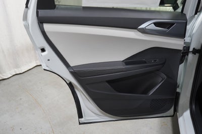 2027 Volkswagen Taos 1.5T SEL