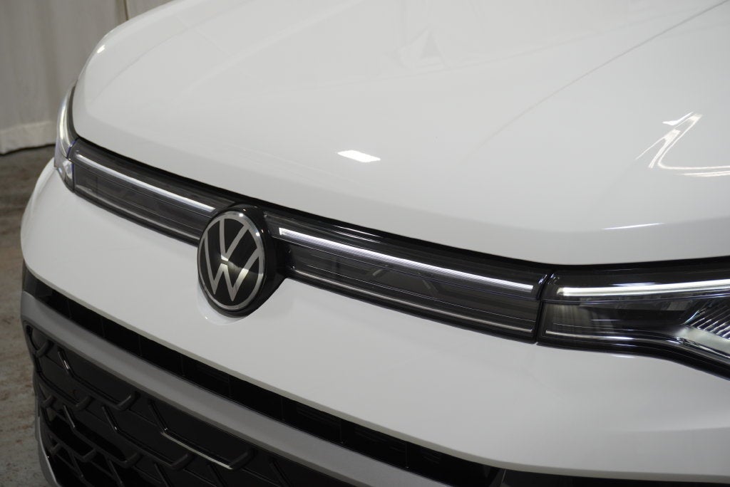 2027 Volkswagen Taos 1.5T SEL