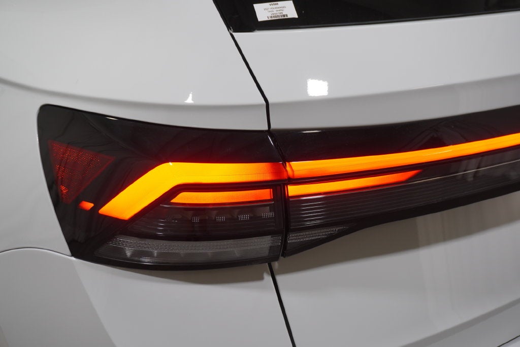 2027 Volkswagen Taos 1.5T SEL