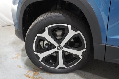 2027 Volkswagen Taos 1.5T SEL