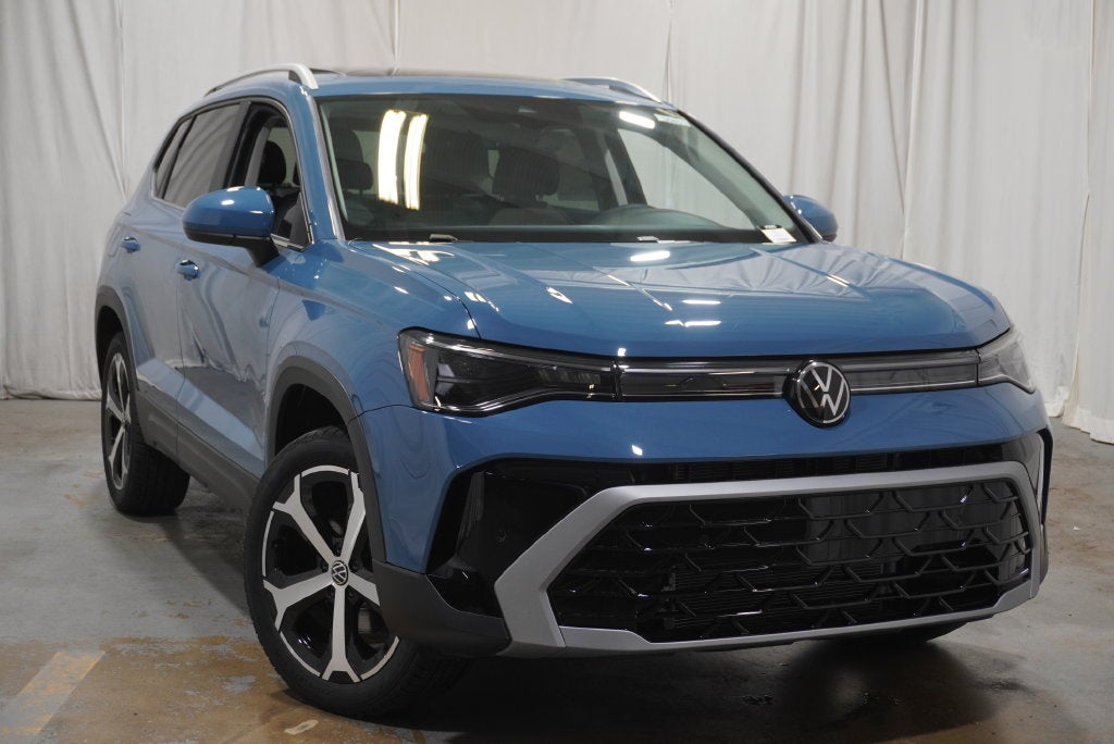 2027 Volkswagen Taos 1.5T SEL