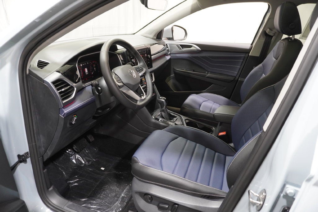 2027 Volkswagen Taos 1.5T SEL
