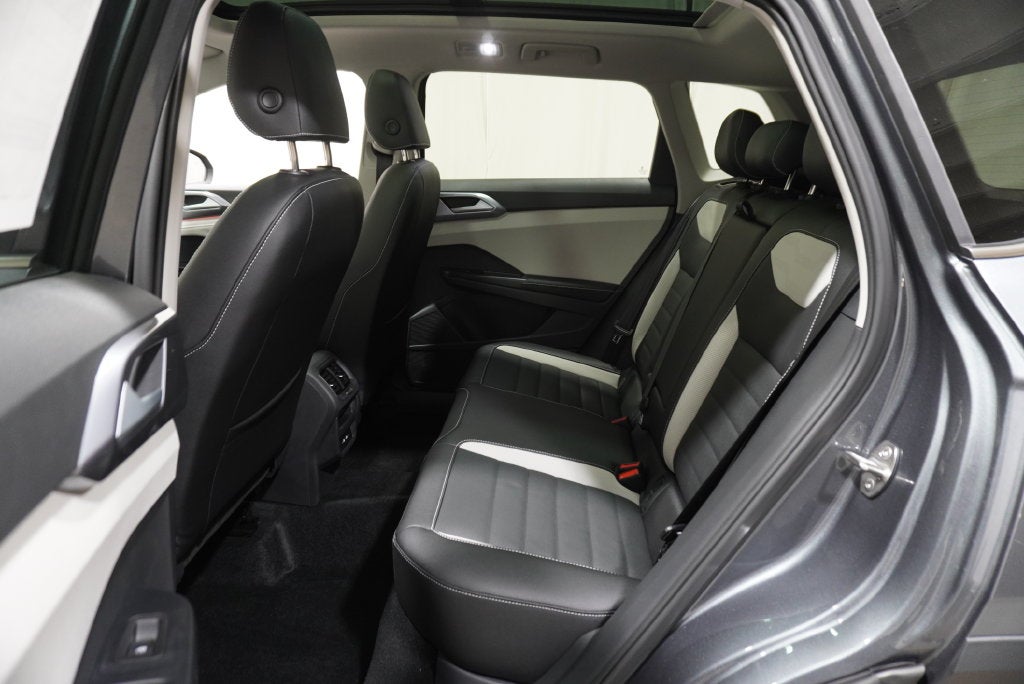 2027 Volkswagen Taos 1.5T SEL
