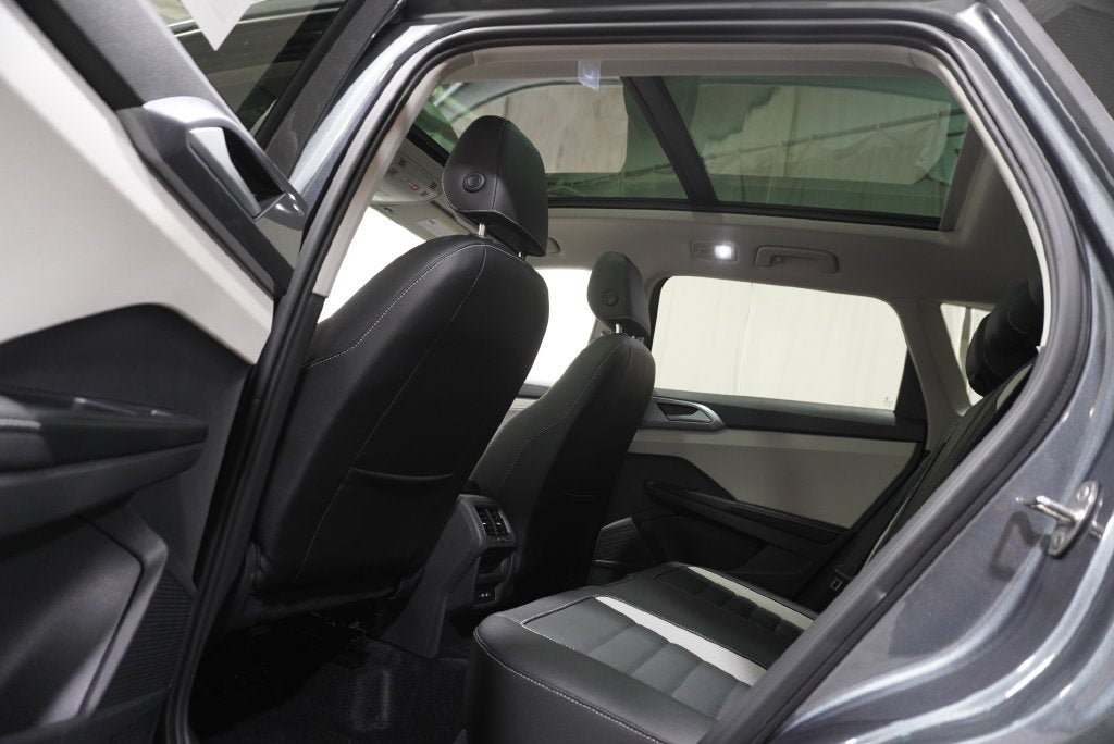 2027 Volkswagen Taos 1.5T SEL
