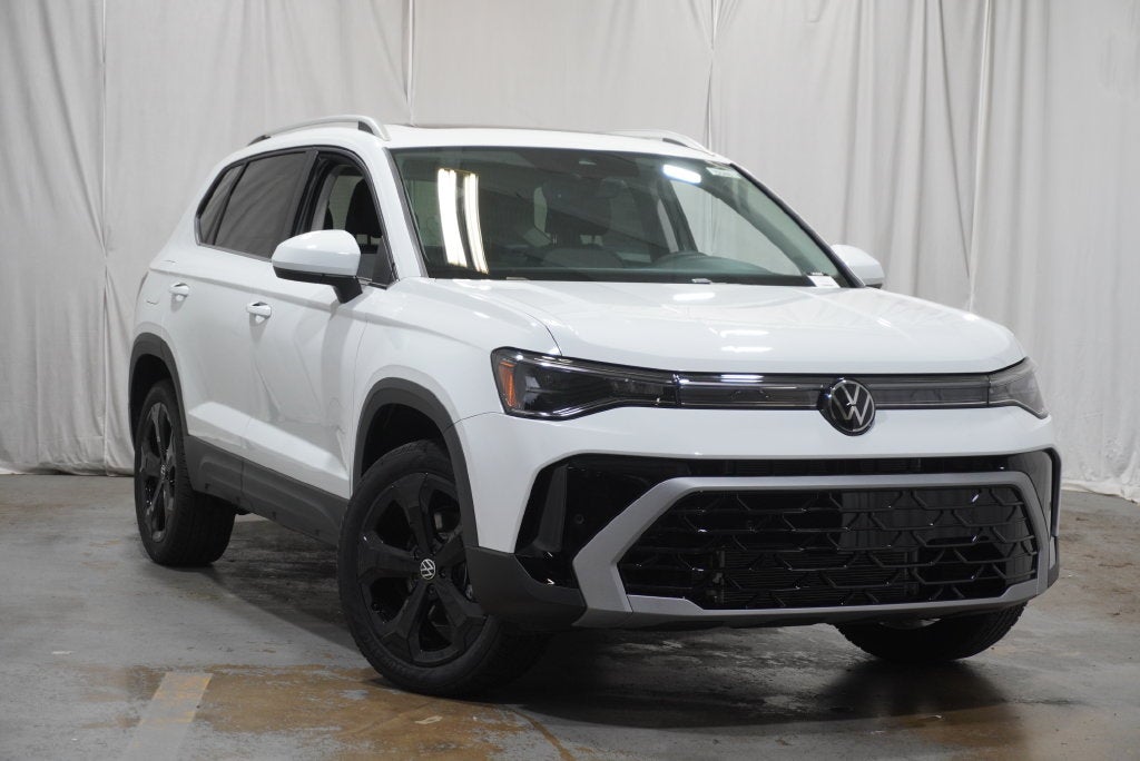 2027 Volkswagen Taos 1.5T SEL