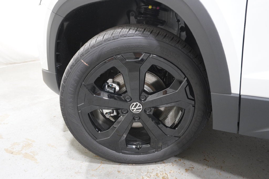 2027 Volkswagen Taos 1.5T SEL