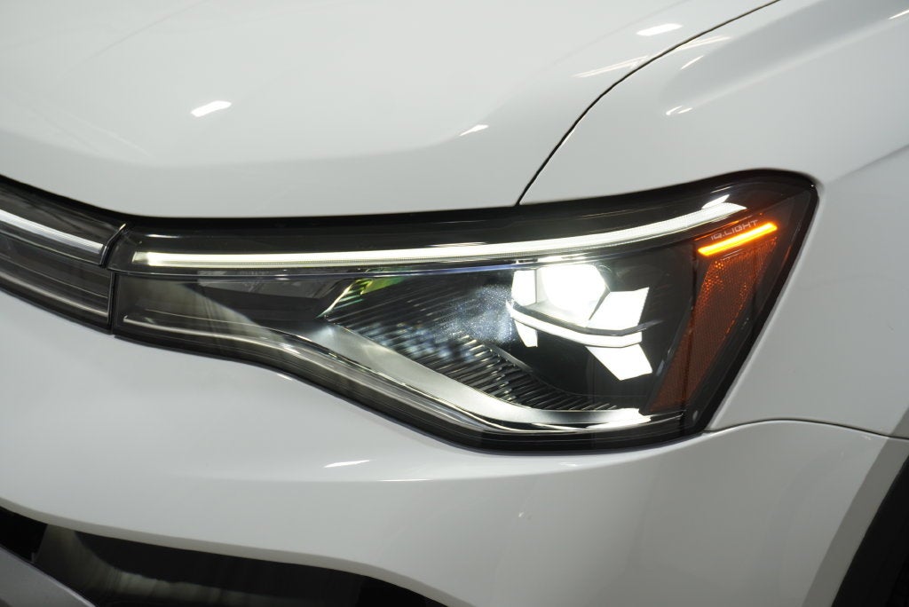 2027 Volkswagen Taos 1.5T SEL