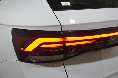 2027 Volkswagen Taos 1.5T SEL