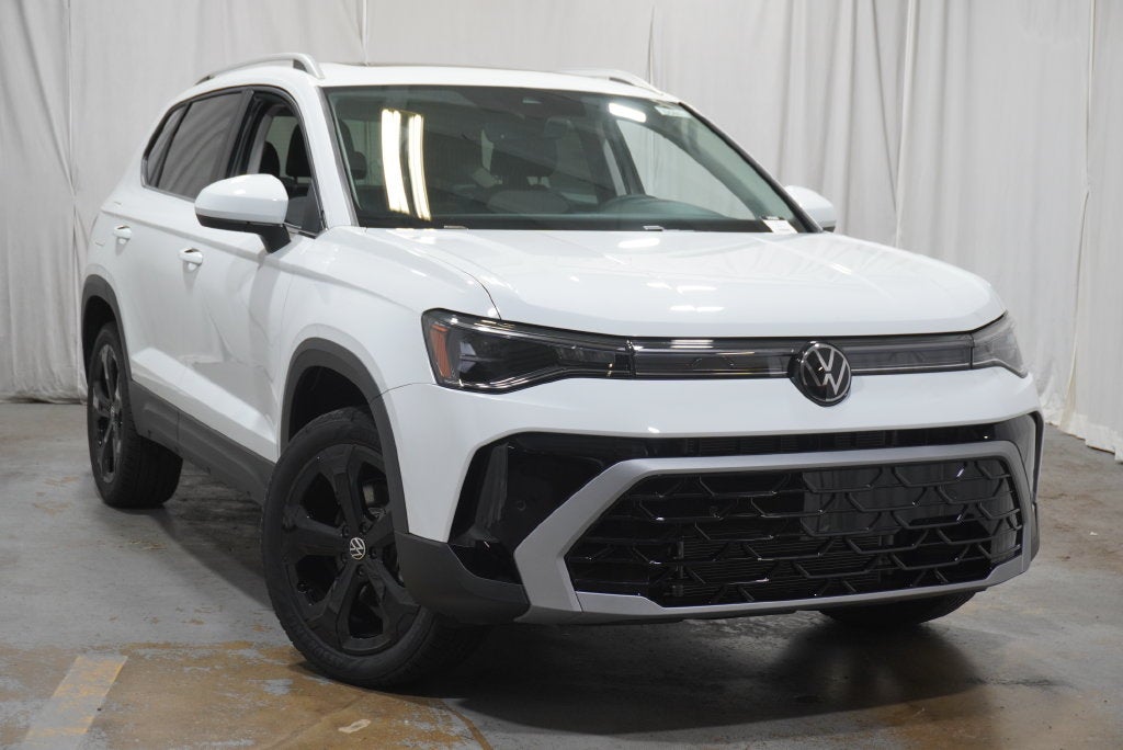 2027 Volkswagen Taos 1.5T SEL