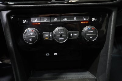 2024 Volkswagen Taos 1.5T SEL