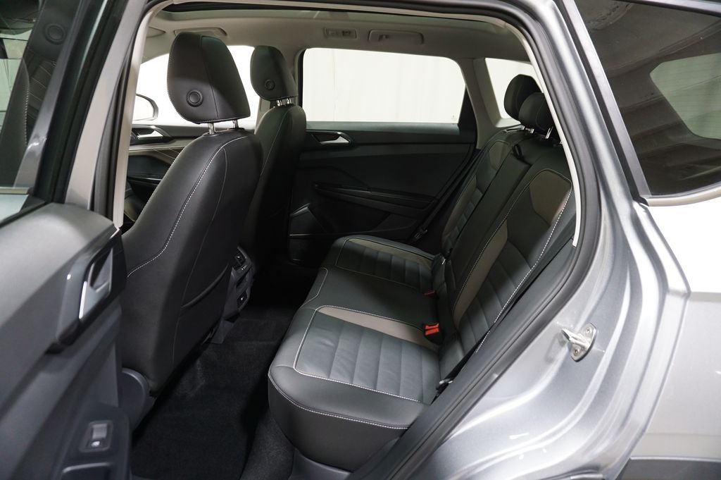 2024 Volkswagen Taos 1.5T SEL