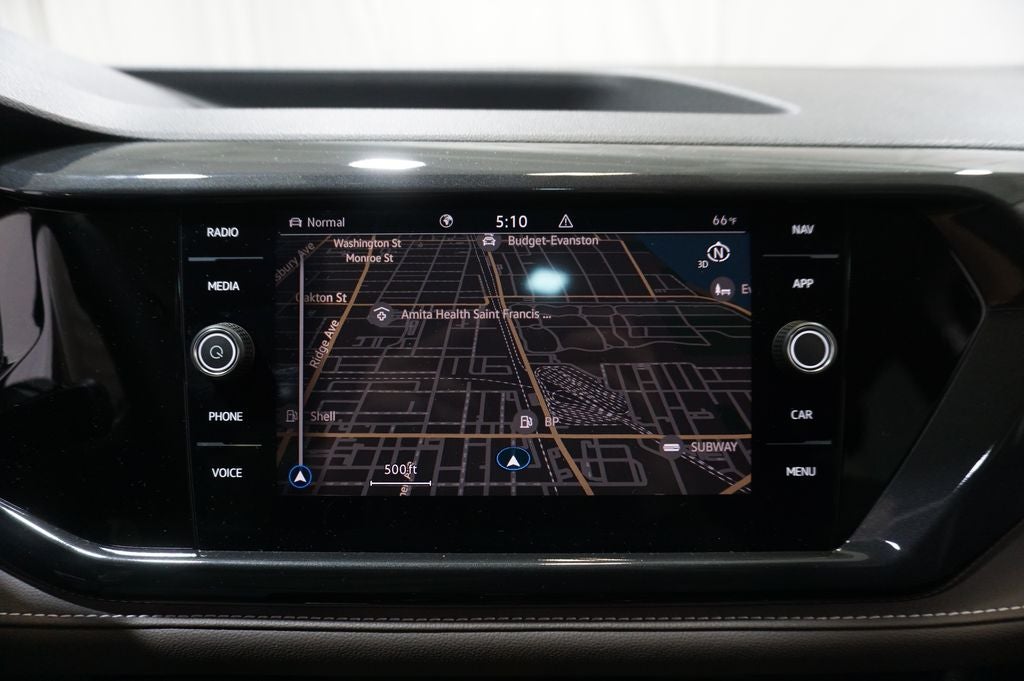 2024 Volkswagen Taos 1.5T SEL