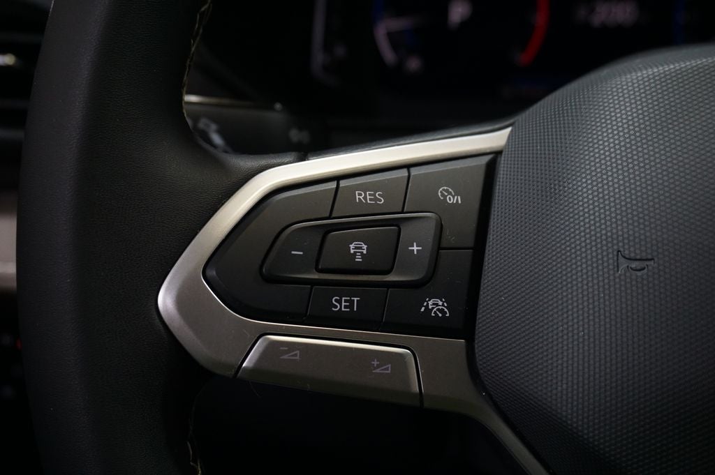 2024 Volkswagen Taos 1.5T SEL