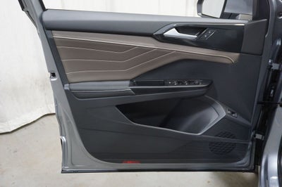 2024 Volkswagen Taos 1.5T SEL