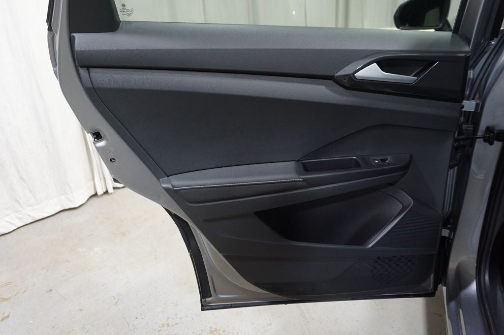 2024 Volkswagen Taos 1.5T SEL
