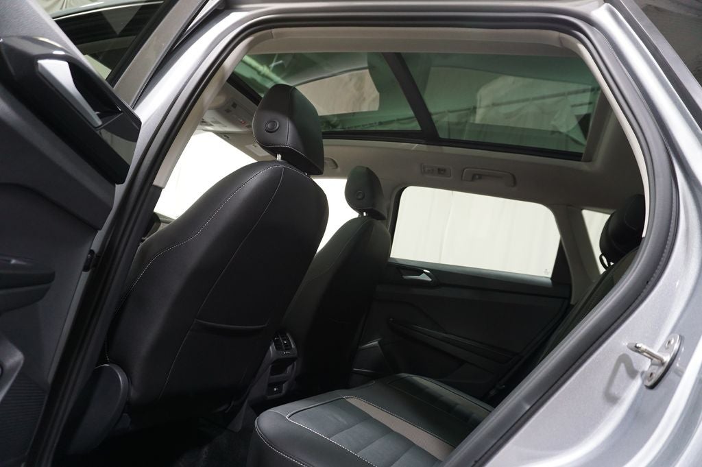 2024 Volkswagen Taos 1.5T SEL