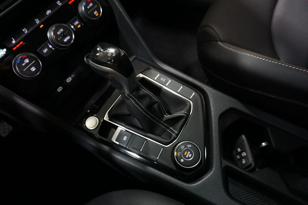 2023 Volkswagen Taos 1.5T SEL
