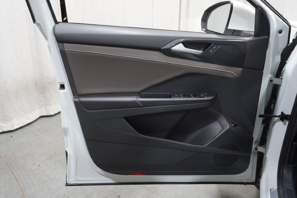2023 Volkswagen Taos 1.5T SEL