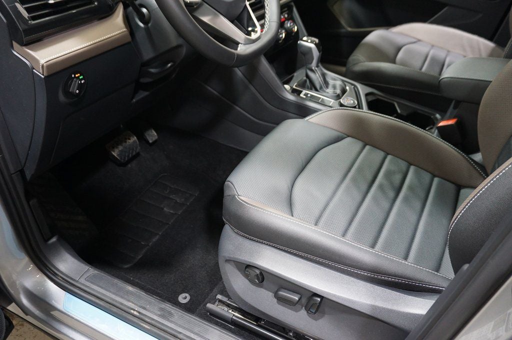 2024 Volkswagen Taos 1.5T SEL