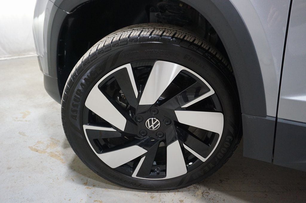 2024 Volkswagen Taos 1.5T SEL