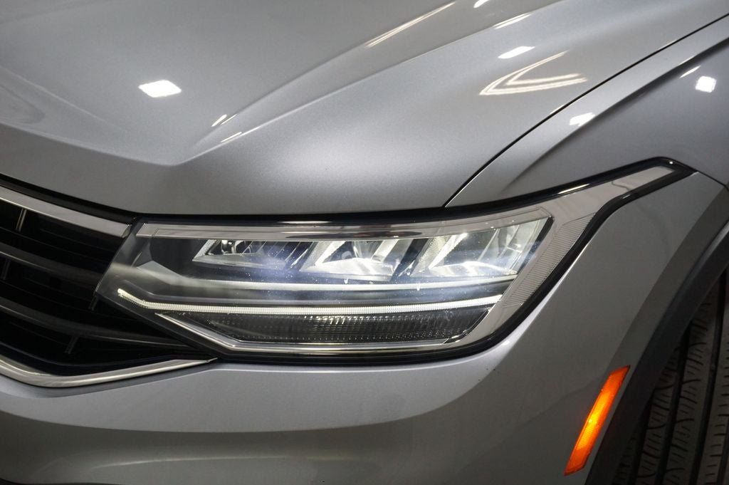 2022 Volkswagen Tiguan 2.0T SE R-Line Black