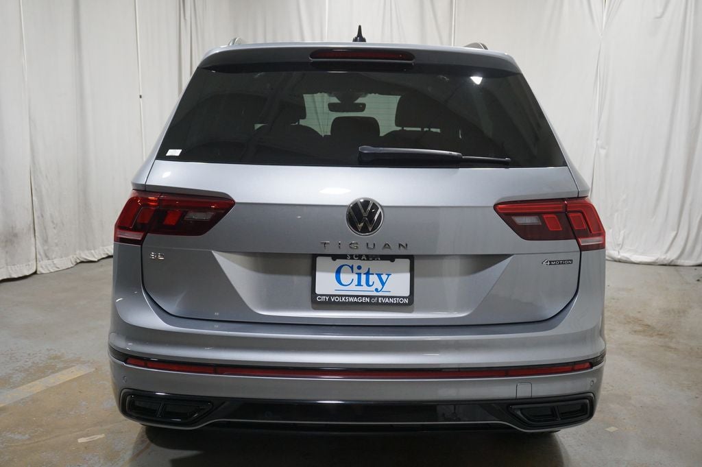 2022 Volkswagen Tiguan 2.0T SE R-Line Black