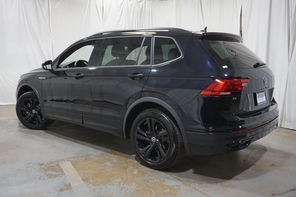 2024 Volkswagen Tiguan 2.0T SE R-Line Black