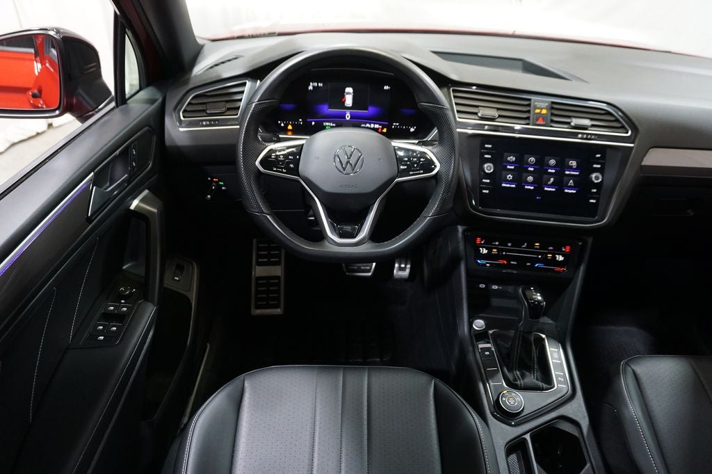 2024 Volkswagen Tiguan 2.0T SE R-Line Black