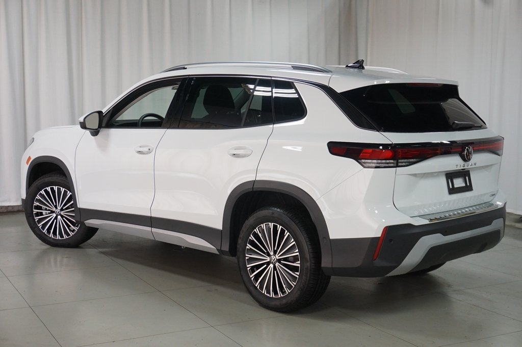 2025 Volkswagen Tiguan 2.0T S